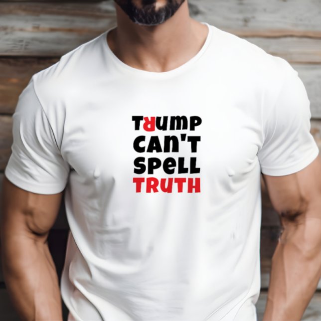 Camiseta Slogan de protesta estudiantil anti-triunfo blanco (Demand the truth! This "Trump Can't Spell Truth" tee makes a powerful statement. )