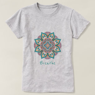 Camiseta Slogan respiratorio con diseño de mandala