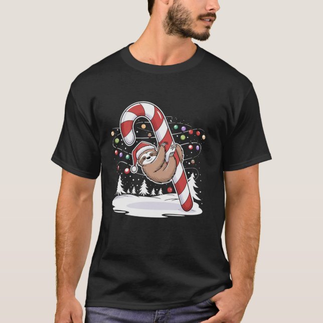 Camiseta Sloth and Giant Candy Cane Christmas Pajama for Sl (Anverso)