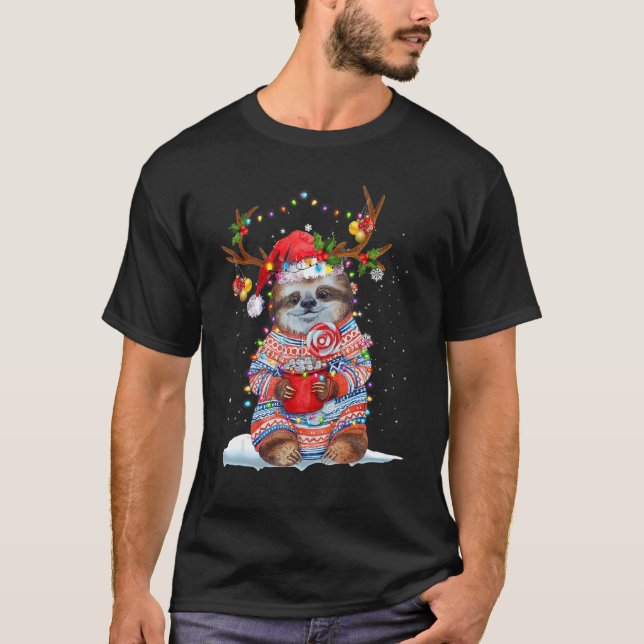 Camiseta Sloth Reindeer Santa Hat Xmas Lights Christmas Xma (Anverso)