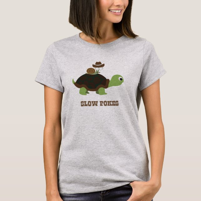Camiseta Slow Pokes - caracol de vaquero y tortuga (Anverso)