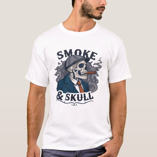Camiseta  "Smoke & Skull – Dark Aesthetics, Fierce Attitude (Anverso)
