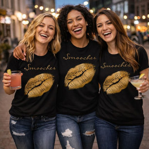 Camiseta Smooches Black and Gold Lipstick