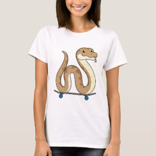 Camiseta Snake como patinador con patineta
