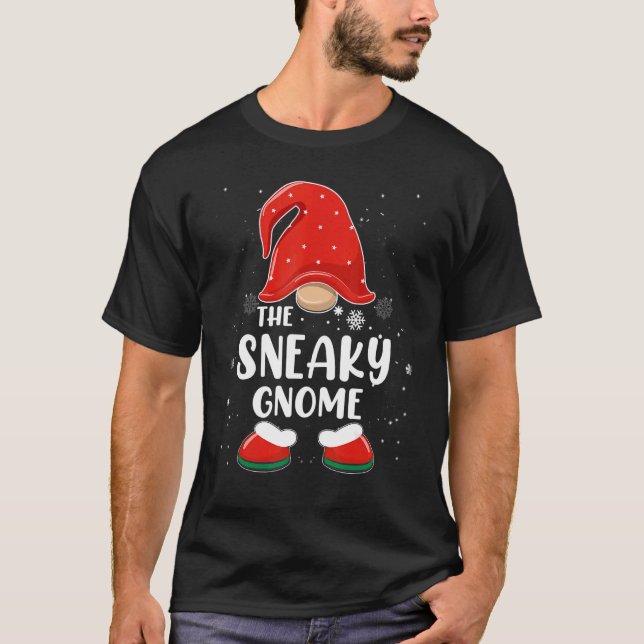 Camiseta Sneaky Gnome Búfalo Jugar a la Familia Christine (Anverso)