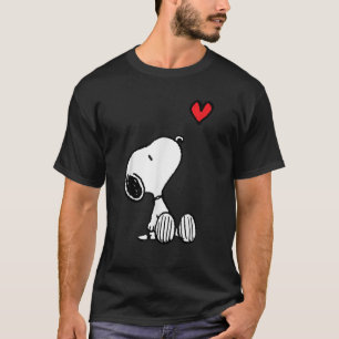 Camiseta Snoopy de Estar Sentado en el Corazón de Maní
