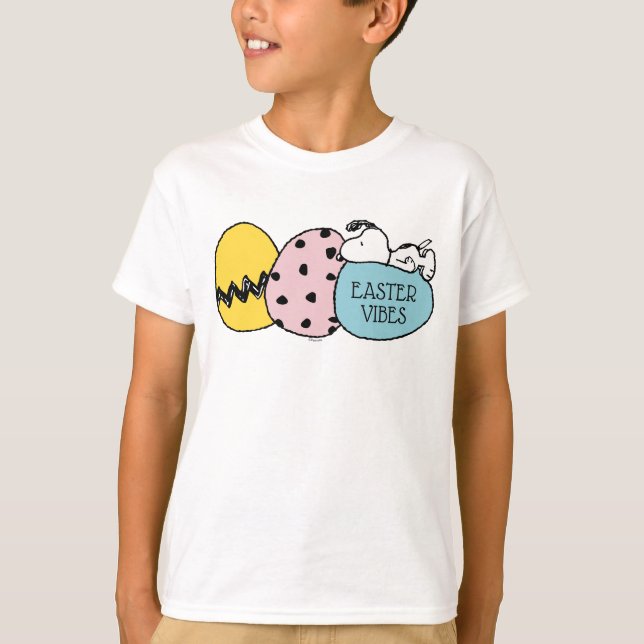 Camiseta Snoopy - Feliz Pascua (Anverso)