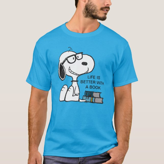 Camiseta Snoopy "Leí Más Allá De Mi Cama" (Anverso)