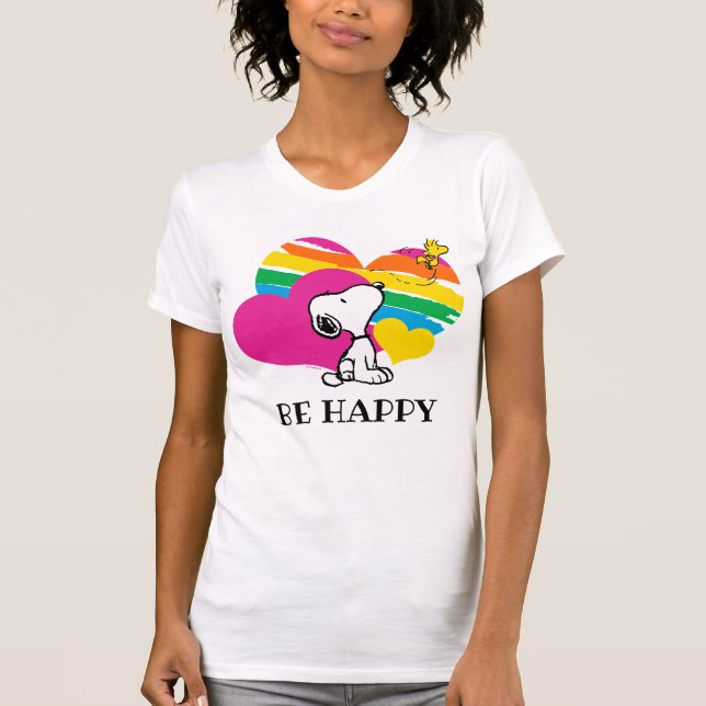 Camiseta Snoopy y Woodstock | Corazones arcoiris (Anverso)