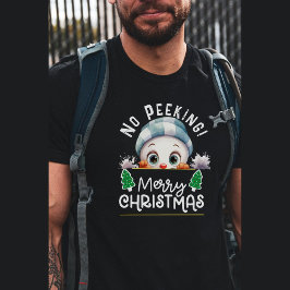 Camiseta Snowman buscando entre el árbol de Navidad