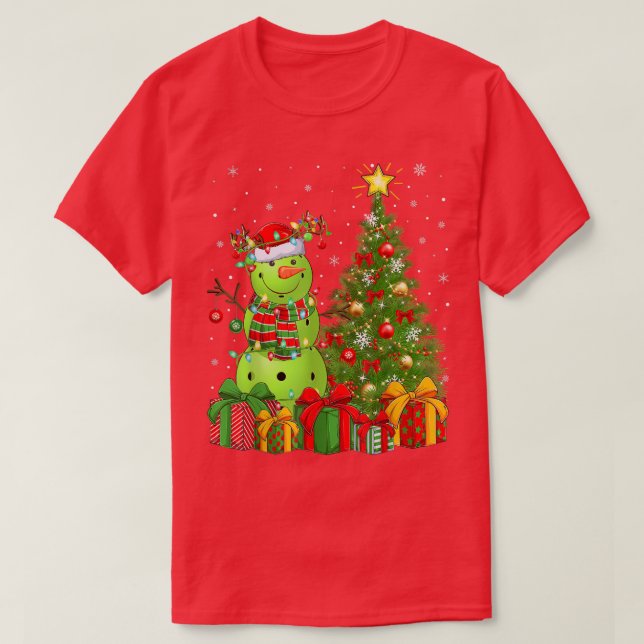 Camiseta Snowman, un jugador de bolas de nieve, un árbol de (Diseño del anverso)