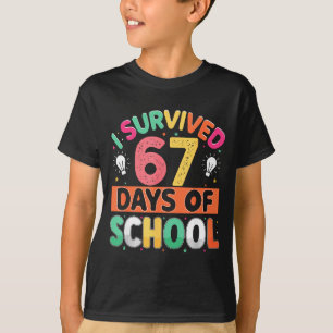 Camiseta Sobreviví 67 Días De Escuela Bruh Estudiantes Seis