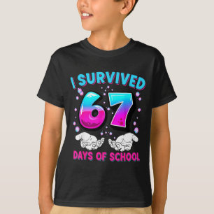 Camiseta Sobreviví 67 Días De Escuela Chistoso Meme Maestro