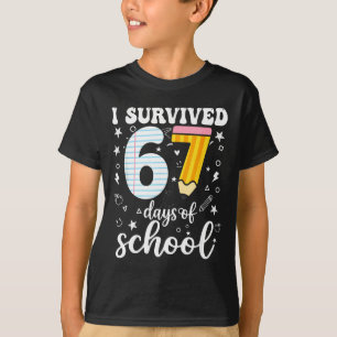 Camiseta Sobreviví 67 Días De Escuela Chistoso Meme Maestro