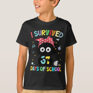 Camiseta Sobreviví 67 Días De Escuela Gato Negro Divertido