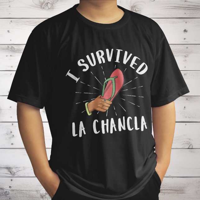Camiseta Sobreviví a La Chancla Chiste madre mexicana diver (Subido por el creador)