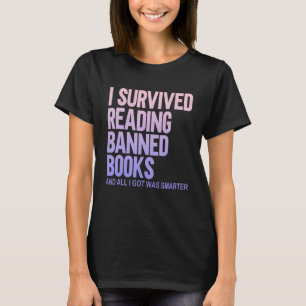 Camiseta Sobreviví a leer libros prohibidos Bookaholic 1