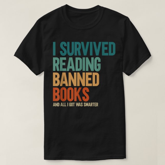 Camiseta Sobreviví a leer libros prohibidos en Bookaho (Diseño del anverso)