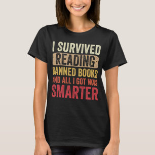 Camiseta Sobreviví a leer libros prohibidos libro de biblio