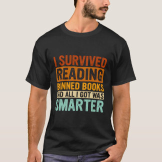 Camiseta Sobreviví a leer libros prohibidos libro de libros