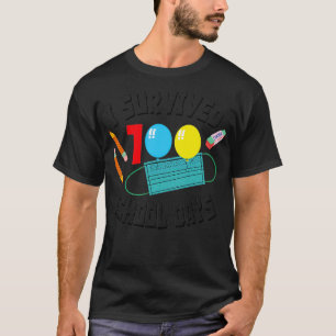 Camiseta Sobreviví a los 100 días escolares enmascarados Ts