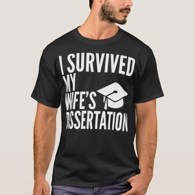 Camiseta Sobreviví a mi esposa disertación Colleg (Anverso)