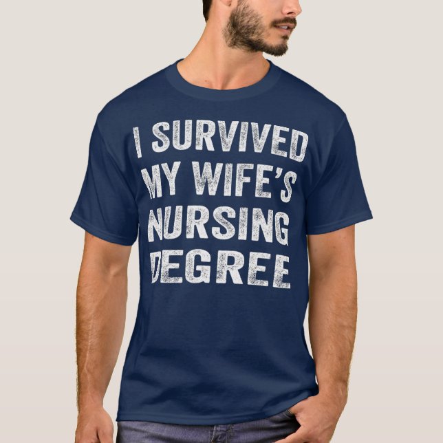 Camiseta Sobreviví a mi esposa Enfermería Enfermería RN (Anverso)