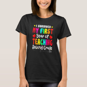 Camiseta Sobreviví A Mi Primer Año Enseñando Segundo Grado 