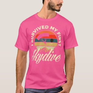 Camiseta Sobreviví a mi primer Skydiver Funny Skydiver