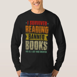 Camiseta Sobreviví leyendo libros prohibidos Libro  Adicto 