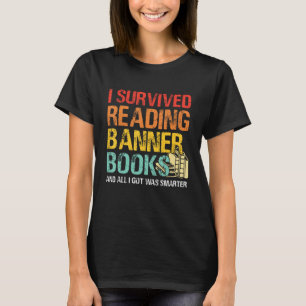 Camiseta Sobreviví leyendo libros prohibidos Libro Adicto
