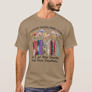 Camiseta Sobreviví leyendo libros prohibidos. Todo lo que o