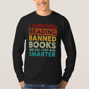 Camiseta Sobreviví leyendo libros prohibidos y todo lo que