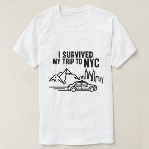 Camiseta Sobreviví mi viaje a NYC Minimalista Taxi y Cielo