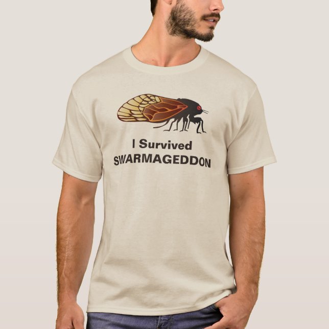 Camiseta Sobreviví Swarmageddon - cigarras/Magicicadas (Anverso)