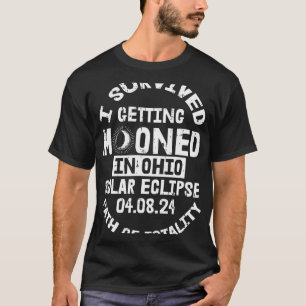 Camiseta Sobrevivido Que Se Mueve En El Eclipse Solar De Oh