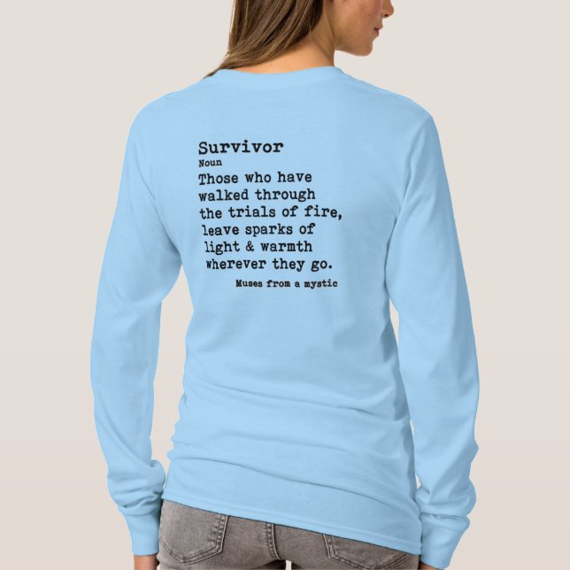 Camiseta Sobreviviente: Cuello de la tripulación de manga l (Reverso)