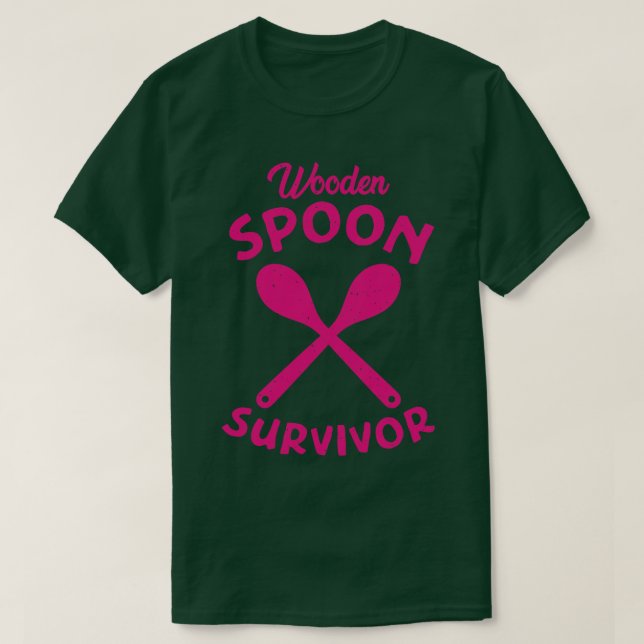 Camiseta Sobreviviente de cuchara de madera angustiado text (Diseño del anverso)