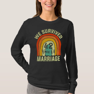 Camiseta Sobrevivimos A 42 Años De Matrimonio Pareja 42 Año