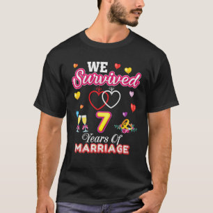 Camiseta Sobrevivimos A 7 Años De Matrimonio 7.º Aniversari