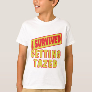 CAMISETA SOBREVIVIR SIENDO TAZADO