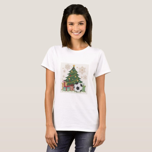 Camiseta Soccer ball next to the Christmas tree (Anverso completo)