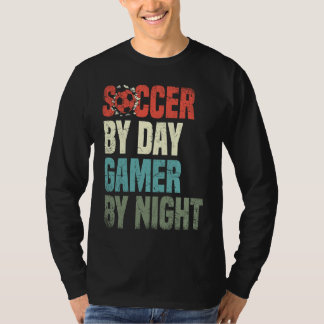 Camiseta Soccer By Day Gamer By Night Gamer