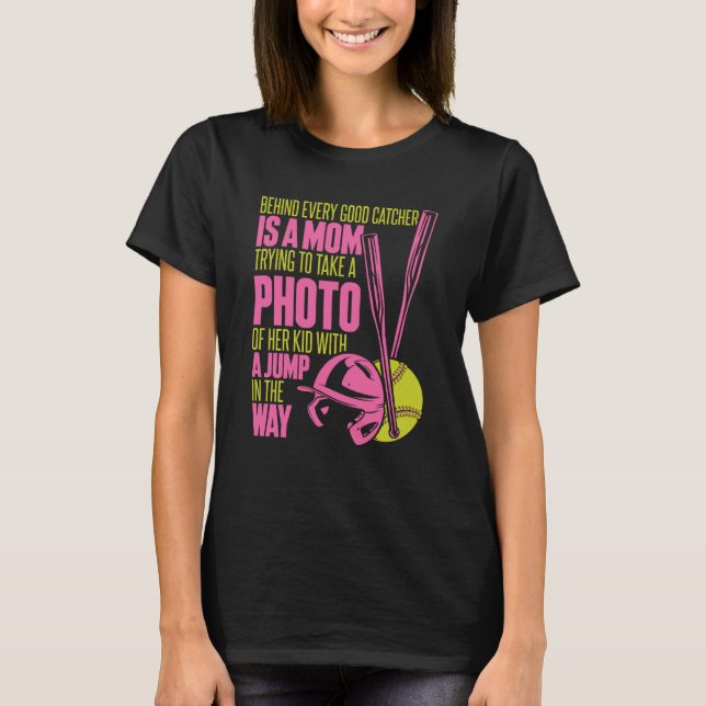 Camiseta Softball Mom Pitcher Batter Catcher Softball (Anverso)