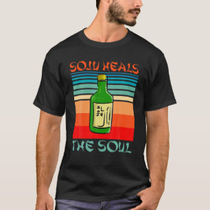 Camiseta Soju gracioso cura el Drinki surcoreano de vino