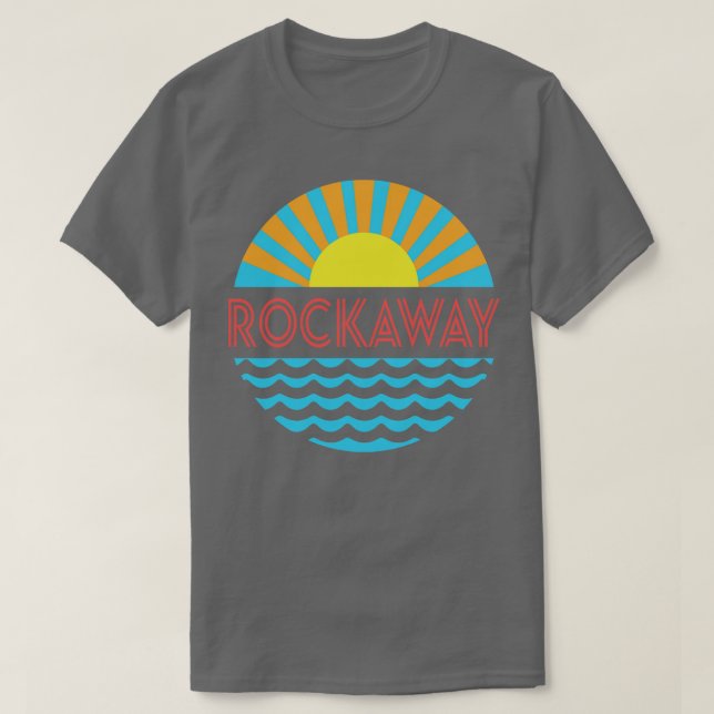 Camiseta Sol Y Ondas De Playa Rockaway (Diseño del anverso)