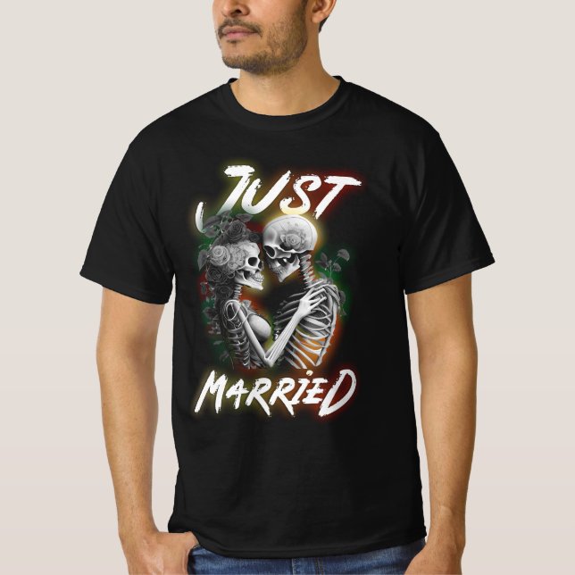 Camiseta Solo casados con Halloween Skeleton Bride y Groom  (Anverso)