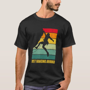 Camiseta Sólo Colgando Alrededor De La Clima De Boulder De 