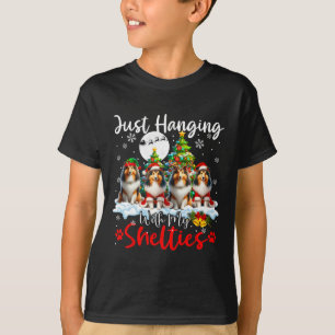 Camiseta Sólo Colgando Con Mis Estantes De Navidad Tres Per