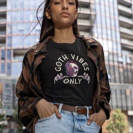 Camiseta Sólo cráneo de vibraciones de gótico con flores